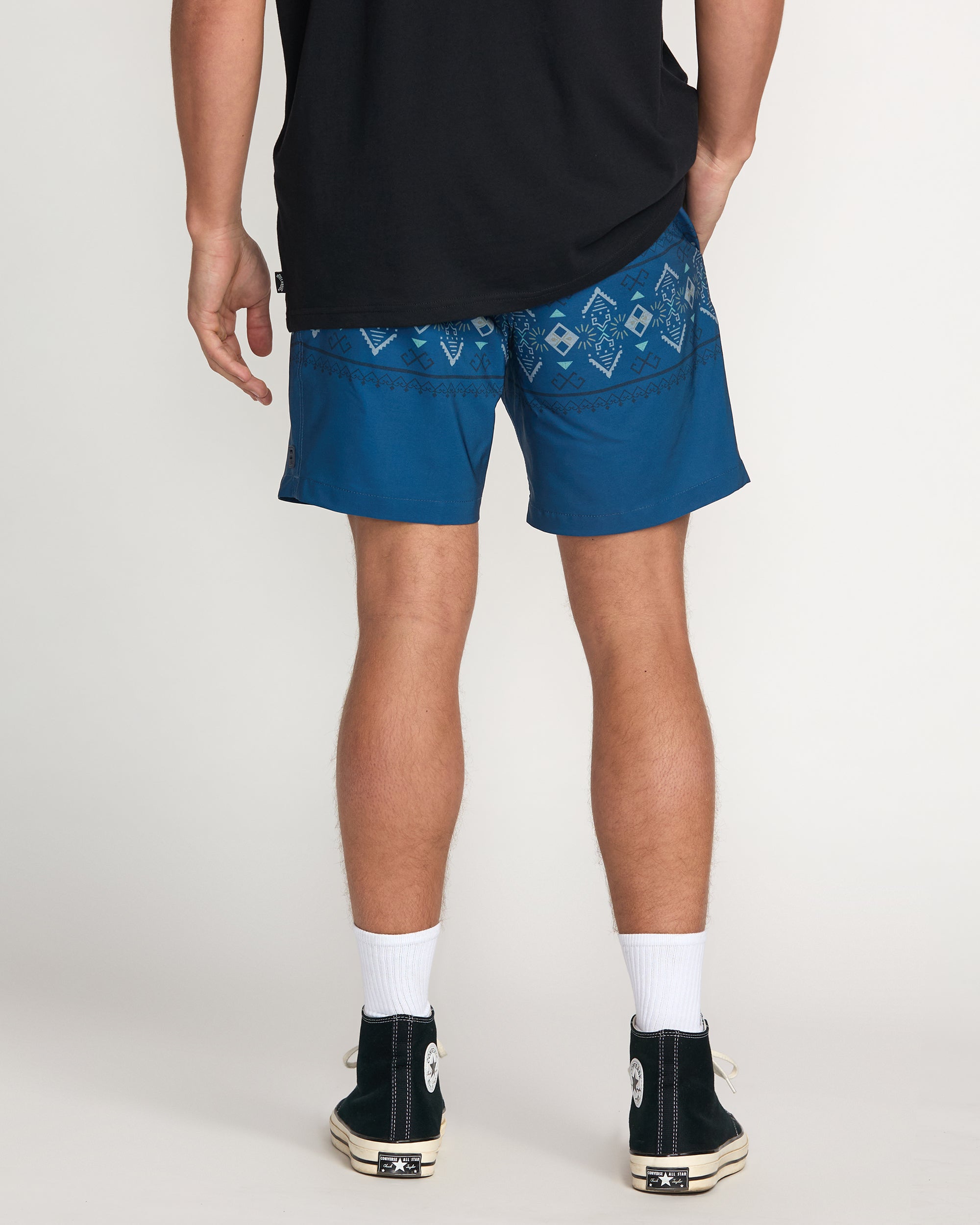 Surftrek Elastic Submersible 17 Hybrid Shorts - Deep Blue - Image 2