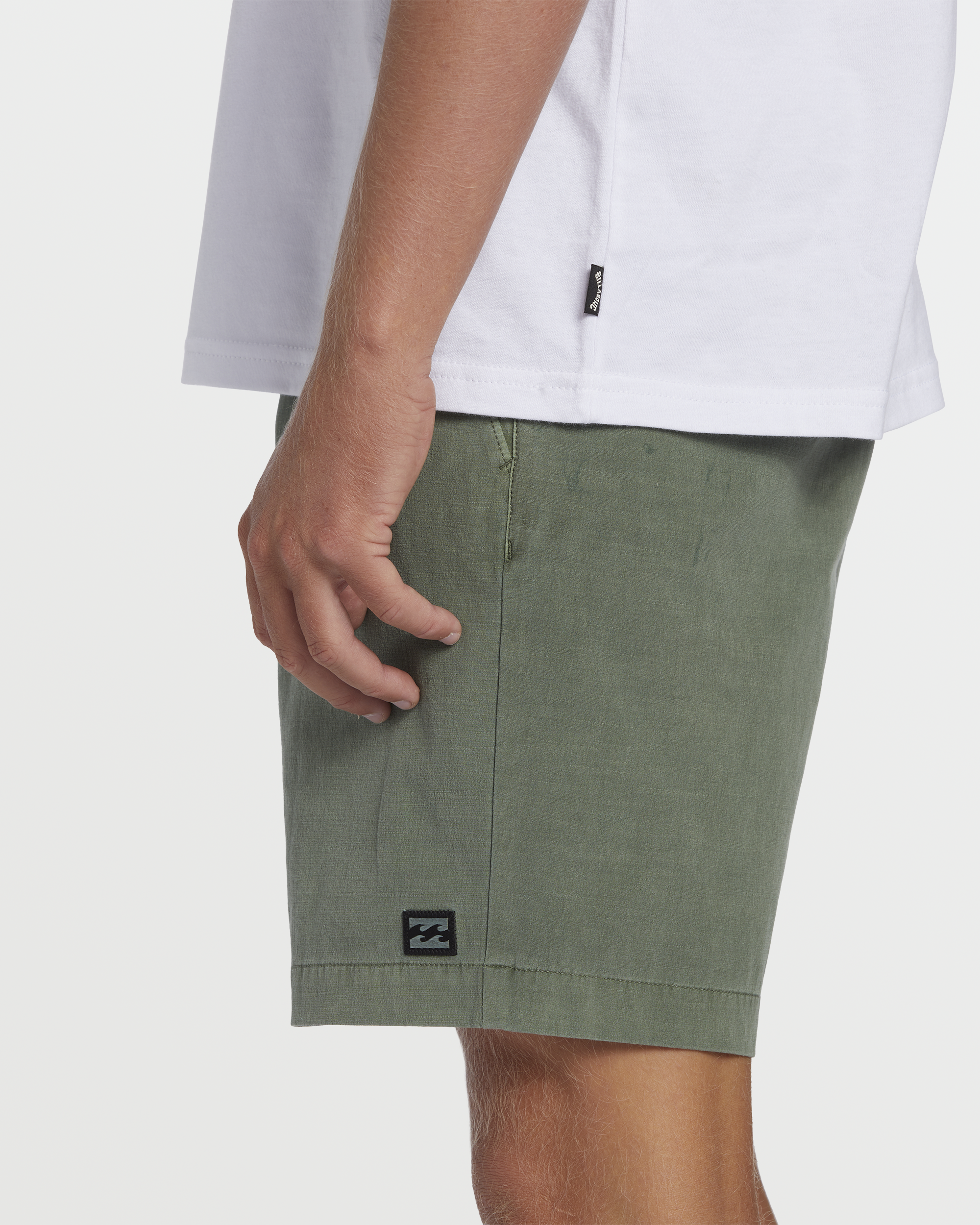 Crossfire Wave Wash Submersible 18 Hybrid Shorts - Sage - Image 2